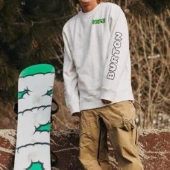 Burton 2011 Nug Crew (Icon Series)